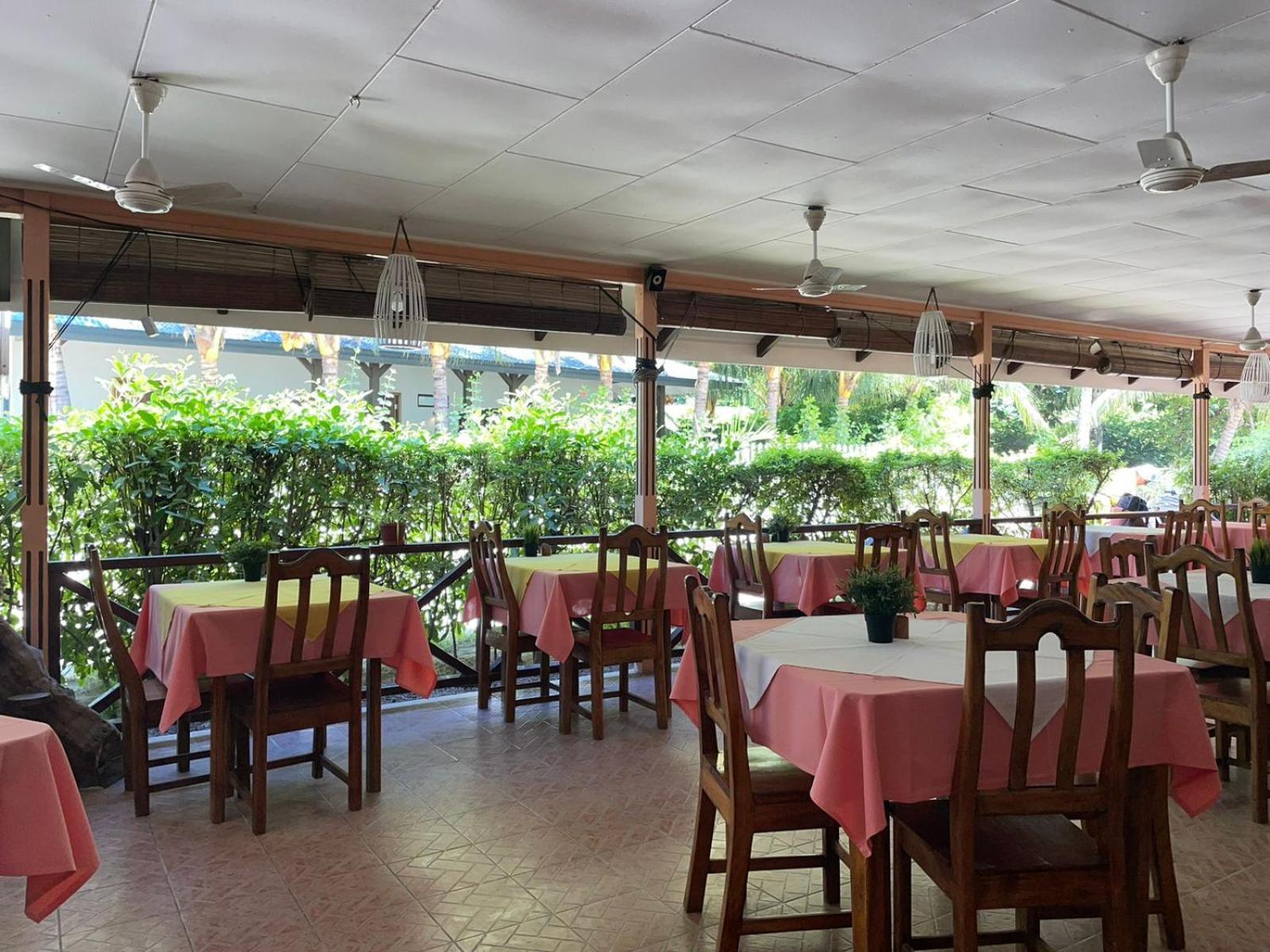 Chez Marston Hotel ลาดิก ภายนอก รูปภาพ