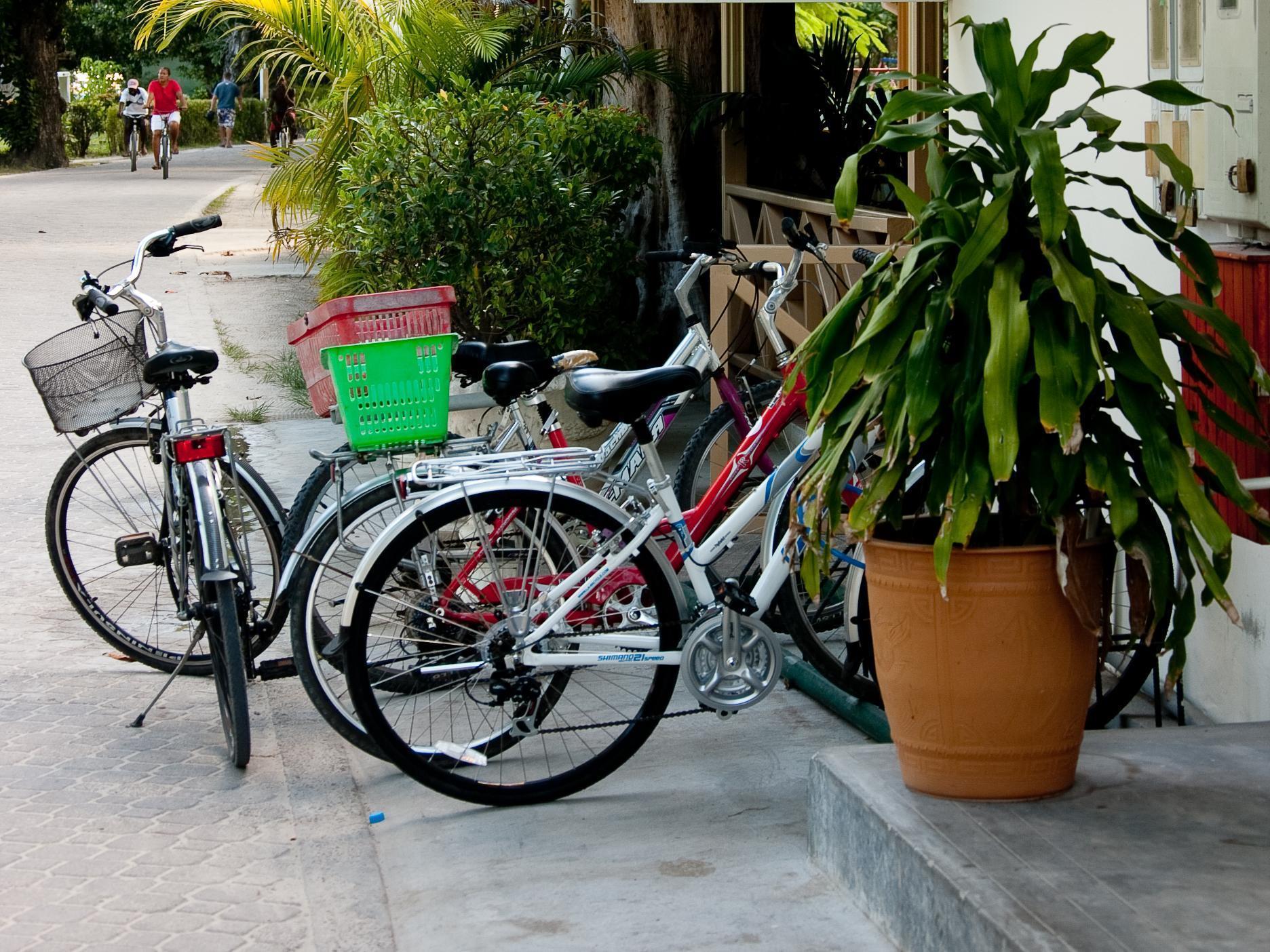 Chez Marston Hotel ลาดิก ภายนอก รูปภาพ